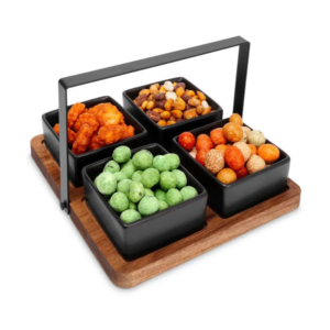 Planche de service avec 4 bols